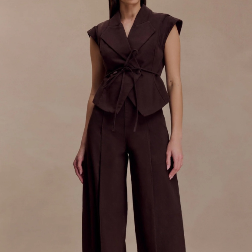 MESHKI Charley Structured Tie Denim Top - Chocolate (NWT)